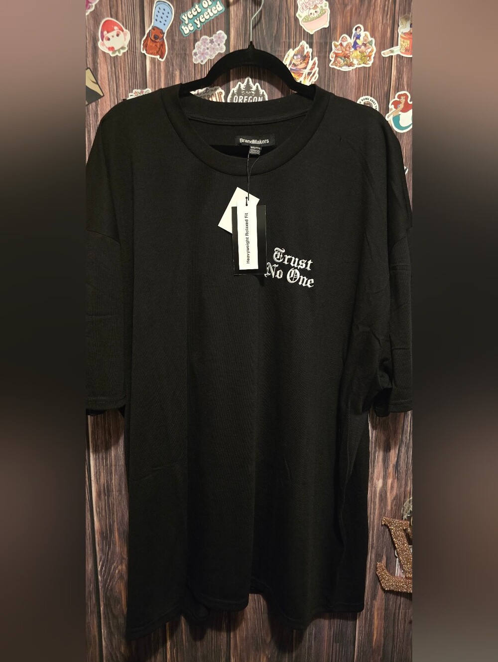 BRANDMAKERS TRUST NO ONE T.SHIRT